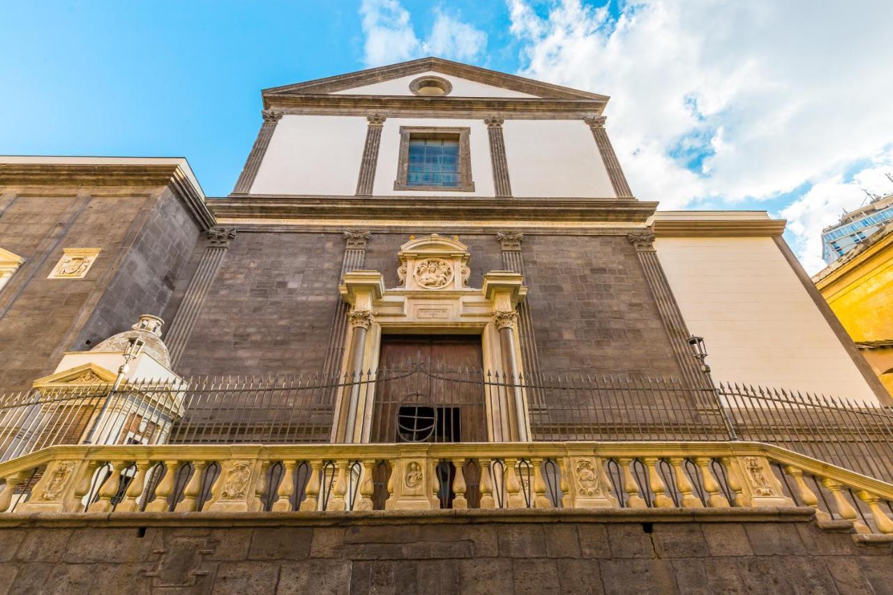 Appartamento A Santa Maria La Nova By Wonderful Italy เนเปิลส์ ภายนอก รูปภาพ