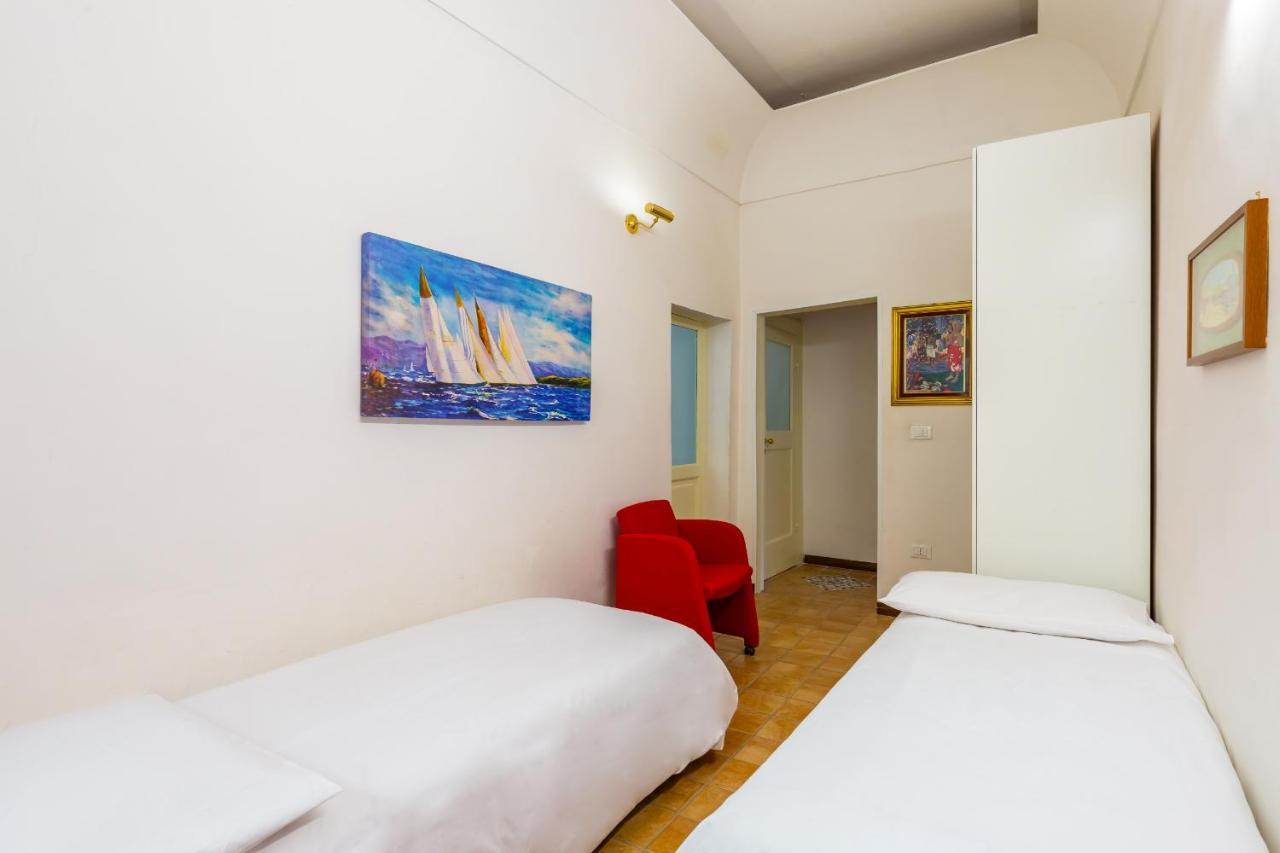 Appartamento A Santa Maria La Nova By Wonderful Italy เนเปิลส์ ภายนอก รูปภาพ